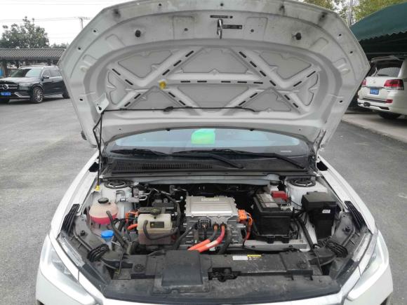 [杭州·苏F] 二手比亚迪比亚迪e22021款 尊贵型