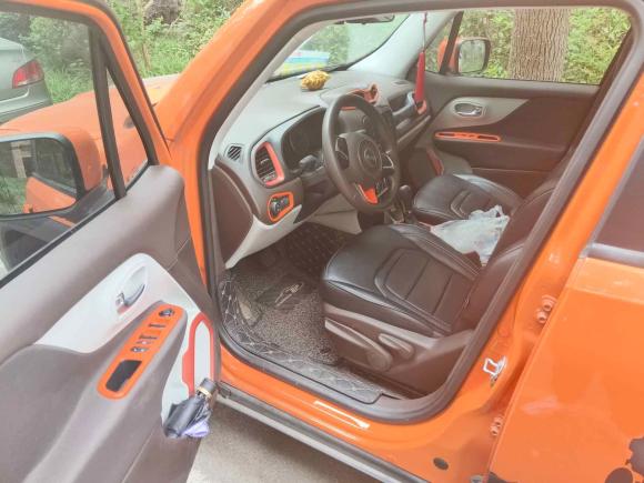 [南通·苏F] 二手Jeep自由侠2017款 180T 自动高能版