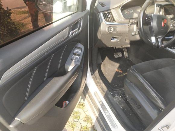 [嘉兴·沪A] 二手荣威荣威RX5新能源2017款 eRX5 50T 混动互联尊荣旗舰版