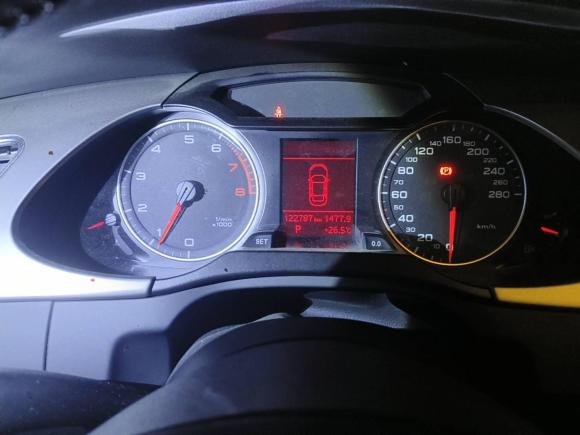 [上海·沪A] 二手奥迪奥迪A4L2012款 2.0 TFSI 自动舒适型