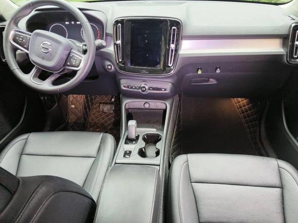 [苏州·苏U] 二手沃尔沃沃尔沃XC402020款 T3 智行时尚版