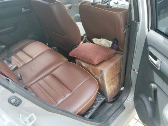 [南京·苏A] 二手铃木雨燕2011款 1.5L 手动时尚版