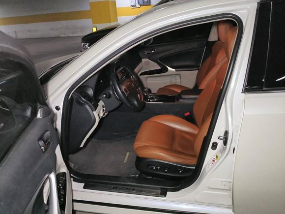 [西安·蒙A] 二手雷克萨斯雷克萨斯IS2011款 250 运动版