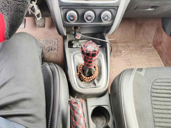 [青岛·鲁B] 二手奔腾奔腾B302016款 1.6L 手动舒适型