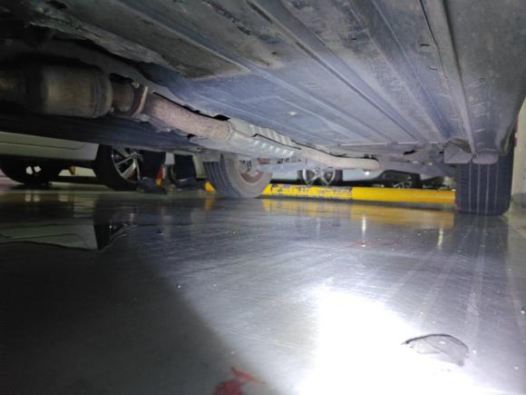 [深圳·粤B] 二手斯巴鲁傲虎2012款 2.5i运动版