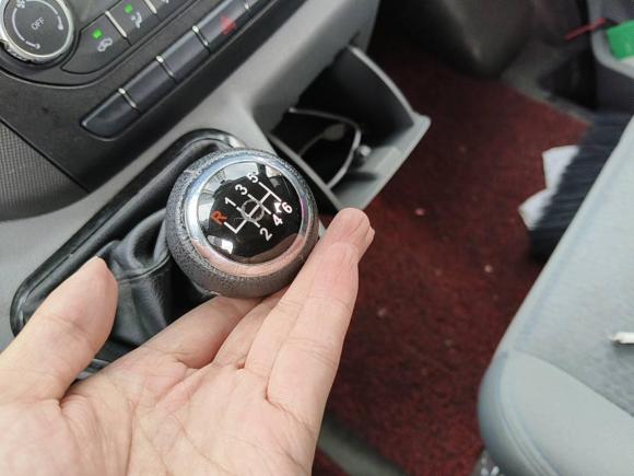 [义乌·浙G] 二手福田图雅诺2022款 2.0T手动吉象多功能长轴中顶后单胎7/9座4F20TC3