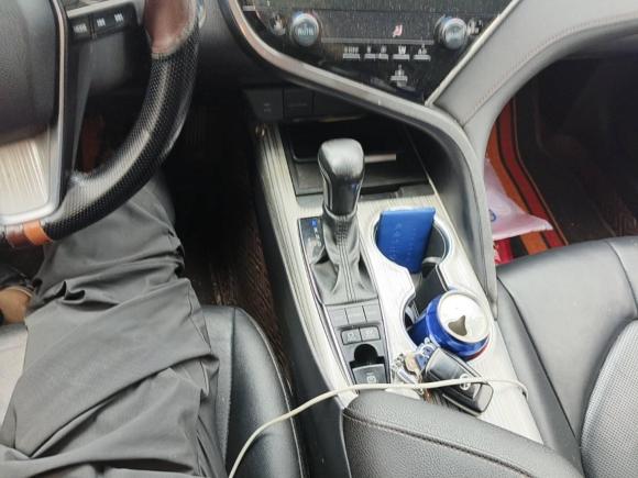 [苏州·苏U] 二手丰田凯美瑞2019款 双擎 2.5HG 豪华版 国VI