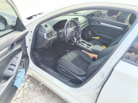 [上海·沪B] 二手本田雅阁2018款 260TURBO 精英版 国VI