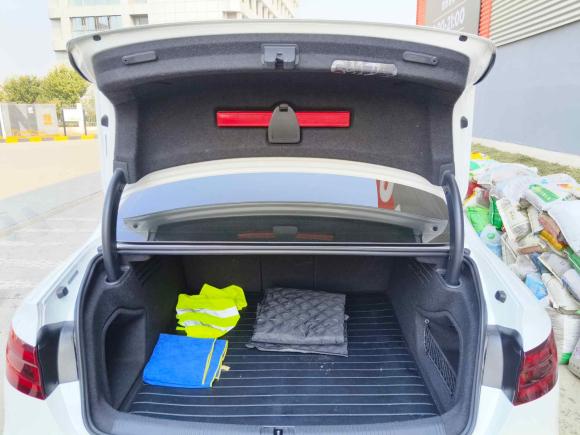 [西安·陕A] 二手奥迪奥迪A4L2018款 30周年年型 40 TFSI 进取型