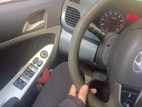 [金华·浙G] 二手现代瑞纳2010款 三厢 1.4L 自动时尚型GT