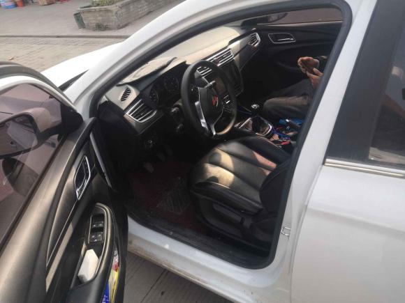 [金华·浙G] 二手荣威荣威i52019款 1.5L 手动4G互联领豪旗舰版