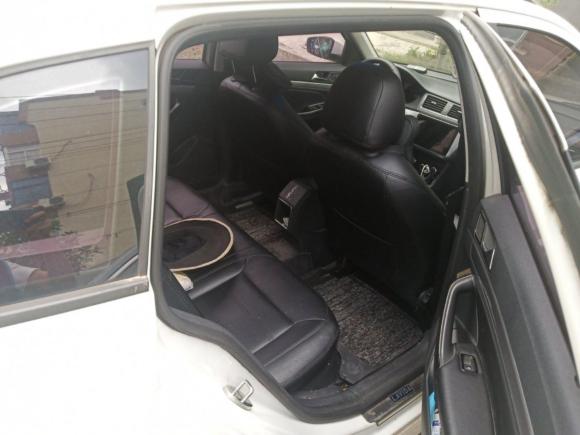 [南京·苏A] 二手大众朗行2015款 1.6L 手动风尚版