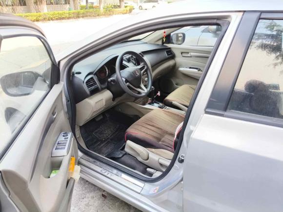 [上海·皖K] 二手本田锋范经典2008款 1.5L 自动精英版