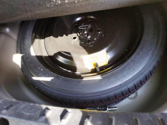 [上海·沪L] 二手福特福克斯2011款 三厢 1.8L 自动时尚型