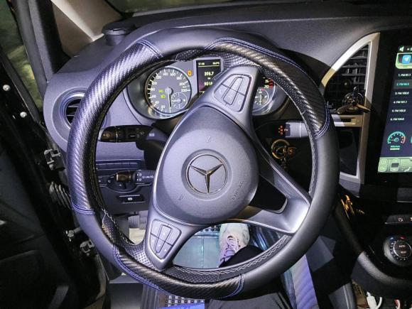 [苏州·苏E] 二手奔驰威霆2016款 2.0T 商务版