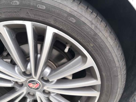 [常州·苏D] 二手荣威荣威i62020款 PLUS 1.6L CVT 4G互联荣耀旗舰版