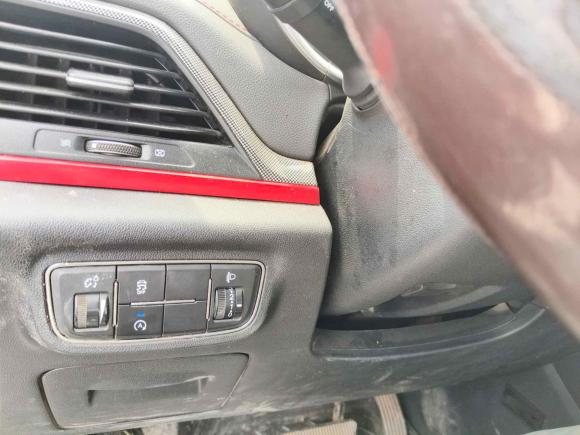 [义乌·浙G] 二手长安长安CS552017款 1.5T 自动炫动型