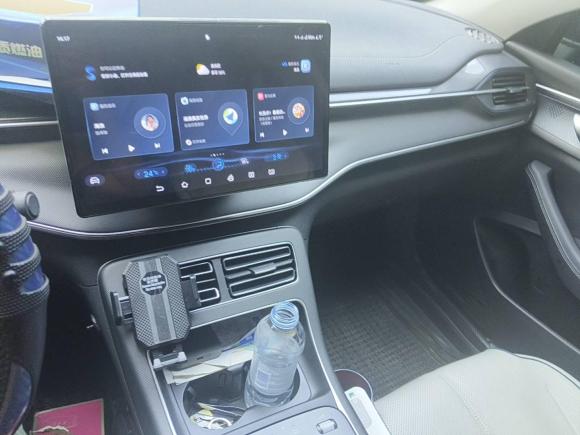 [深圳·粤B] 二手比亚迪驱逐舰052023款 冠军版 DM-i 55KM 豪华型