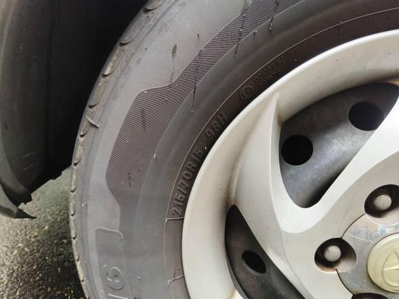 [上海·沪J] 二手江汽集团瑞风2012款 1.9T穿梭 柴油舒适型HFC4DB1-2C