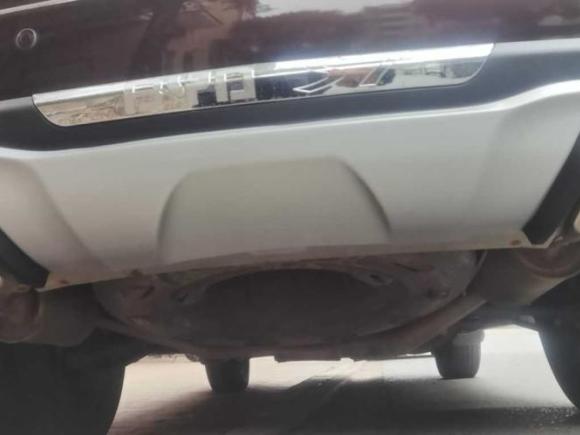 [佛山·粤E] 二手比亚迪比亚迪S72015款 1.5T 升级版 手动豪华型