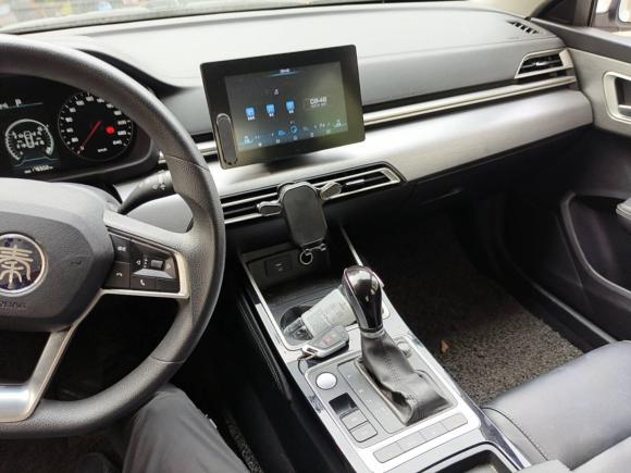 [上海·沪B] 二手比亚迪秦2019款 1.5L 自动豪华型