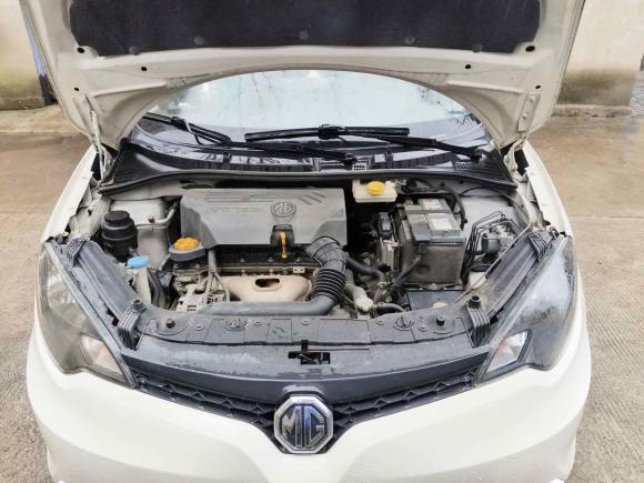 [南京·苏L] 二手名爵名爵32014款 1.5L AMT精英版