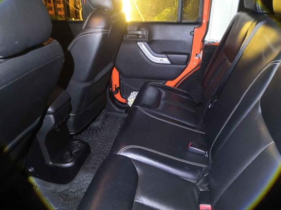 [无锡·苏B] 二手Jeep牧马人2015款 3.0L Sahara 四门舒享版