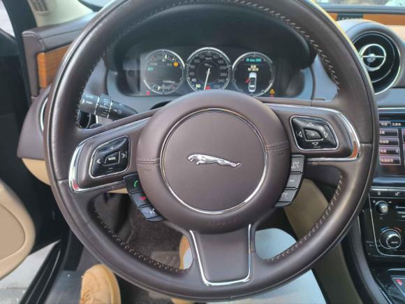 [青岛·鲁B] 二手捷豹捷豹XJ2013款 XJL 2.0T 典雅商务版