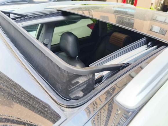 [武汉·鄂A] 二手起亚索兰托2013款 2.2T 5座柴油豪华版