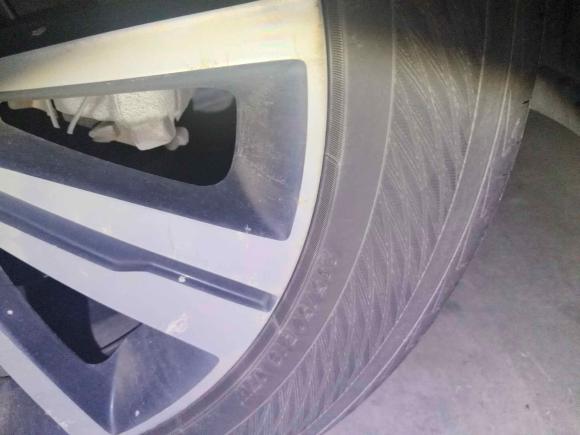 [上海·沪A] 二手荣威荣威RX5新能源2017款 eRX5 50T 混动互联尊荣旗舰版