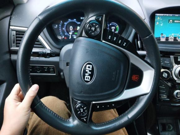 [上海·沪A] 二手比亚迪秦新能源2015款 1.5T 双冠旗舰Plus版