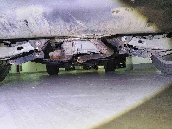 [上海·沪B] 二手路虎发现神行2015款 2.0T SE