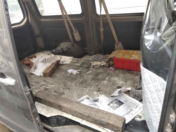 [苏州·苏E] 二手长安凯程长安睿行M902018款 2.0L超值型高顶对开门6座4G94S