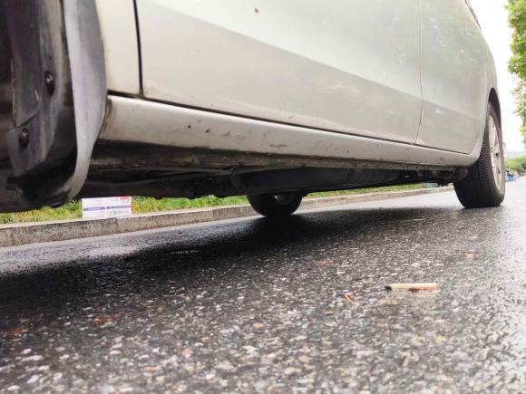 [杭州·浙A] 二手别克别克GL82011款 2.4L CT豪华商务舒适版