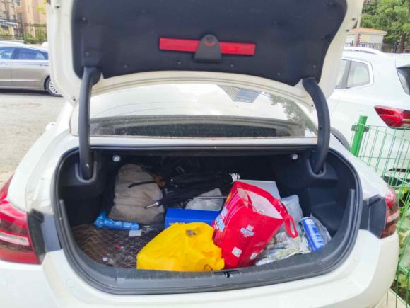 [青岛·鲁B] 二手红旗红旗H52022款 经典款 改款 1.8T 自动智联旗享版