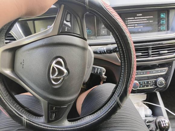 [无锡·鄂A] 二手长安凯程长安欧尚A6002016款 1.5L 手动豪华型7座