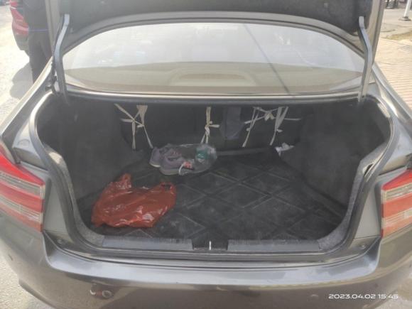 [青岛·粤U] 二手本田锋范经典2012款 1.5L 手动精英版