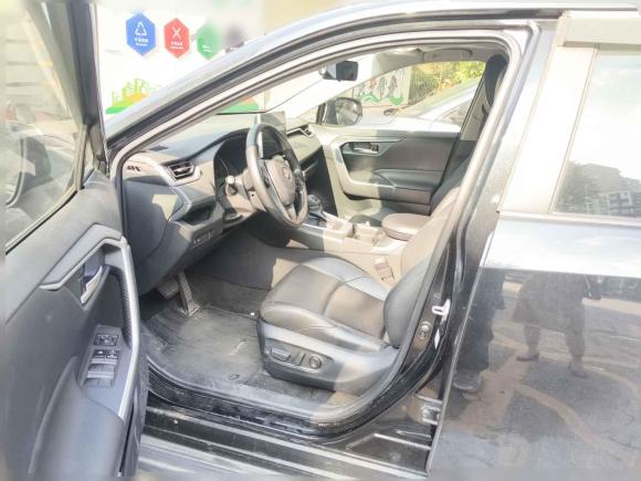 [佛山·粤X] 二手丰田威兰达2020款 2.0L CVT两驱豪华版