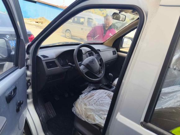 [苏州·苏U] 二手五菱汽车五菱荣光S2023款 1.5L 基本型 5/7座