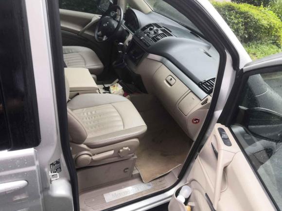 [无锡·苏B] 二手奔驰唯雅诺2010款 2.5L 豪华版