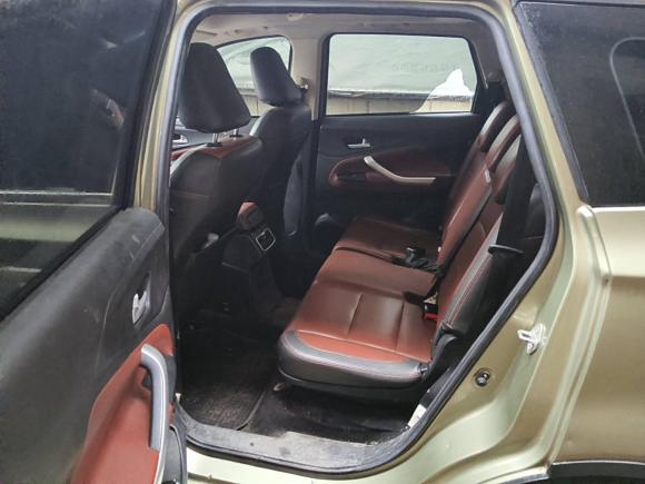 [上海·沪C] 二手北汽幻速北汽幻速S32016款 S3L 1.5L 手动尊贵型