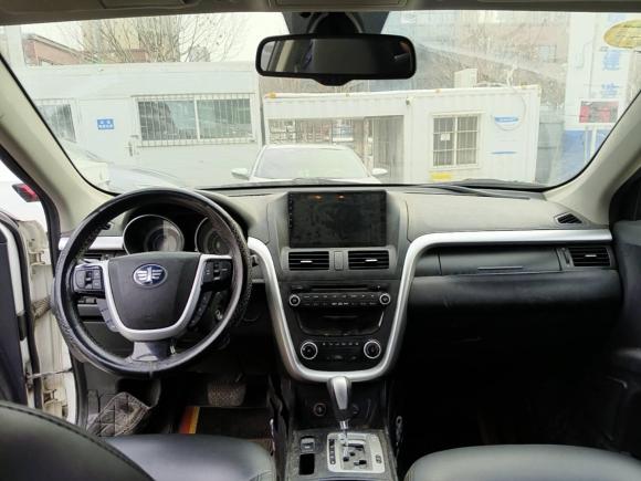 [济南·鲁A] 二手奔腾奔腾X802013款 2.0L 自动舒适型