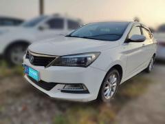 [上海·鲁R]长安&nbsp;&nbsp;悦翔V7&nbsp;&nbsp;2016款1.6L手动乐享型国V