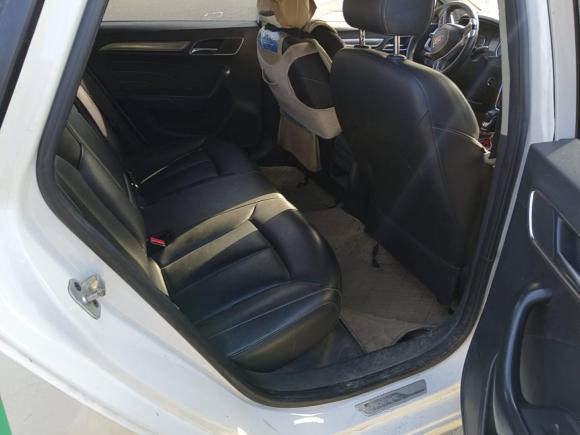 [南京·苏A] 二手荣威荣威i62018款 20T 自动旗舰版