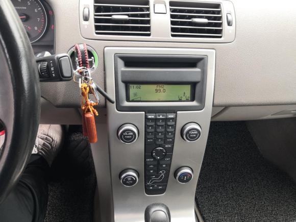 [上海·沪C] 二手沃尔沃沃尔沃S402009款 2.0L 自动智雅版