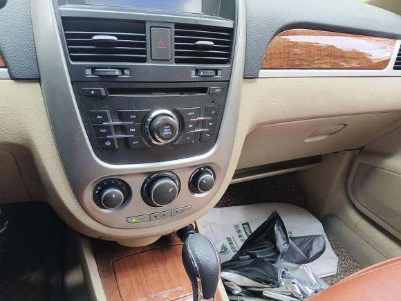 [上海·沪A] 二手别克凯越2013款 1.5L 自动尊享型