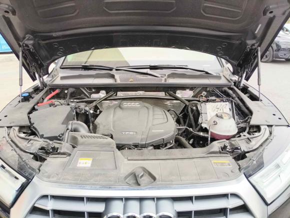 [广州·粤A] 二手奥迪奥迪Q5L2020款 改款 40 TFSI 荣享时尚型