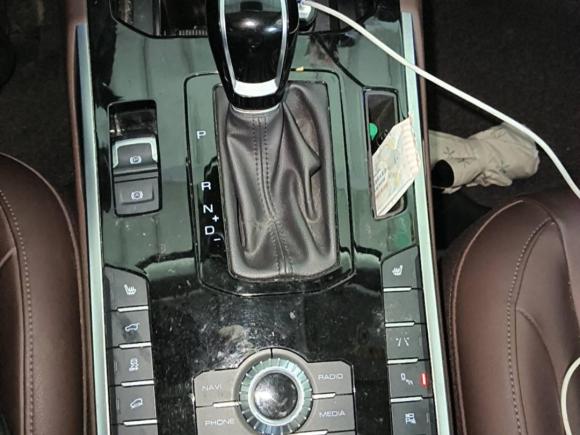 [上海·苏F] 二手魏牌魏牌 VV72017款 2.0T 旗舰型