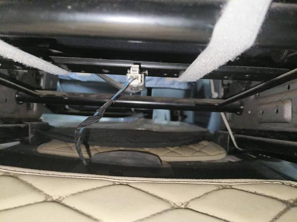 [青岛·鲁B] 二手现代H-1辉翼2011款 2.4L 舒适版