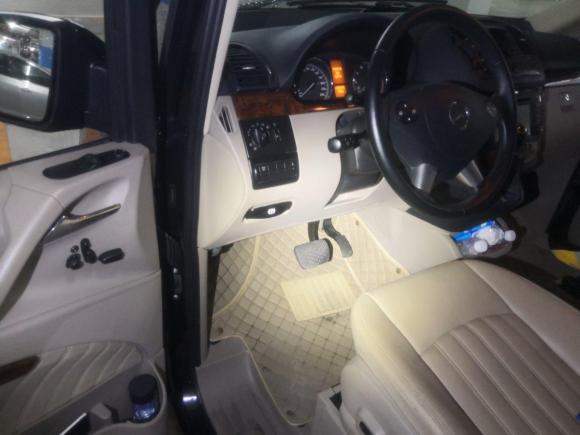 [佛山·粤E] 二手奔驰唯雅诺2011款 2.5L 尊贵版